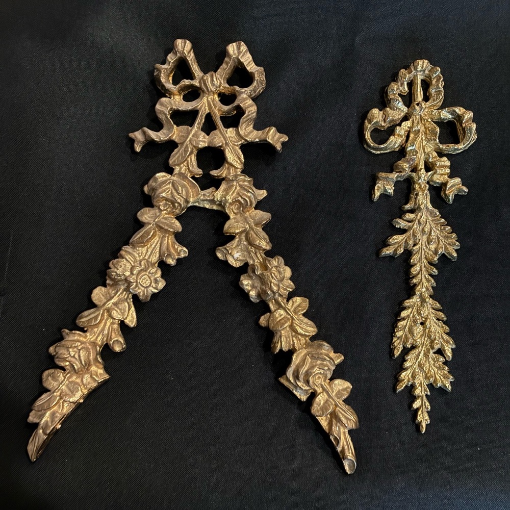 Brass bow Decorative Wall Accents